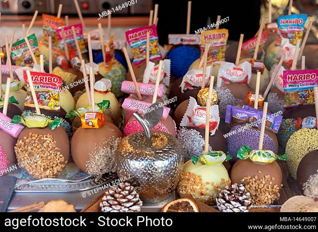 Candied apples, sweets, Christmas market, Magdeburg, Saxony-Anhalt, Germany
