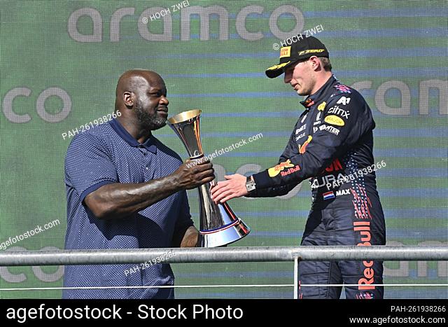 Shaquille ""Shaq"" Rashaun O'Neal (USA), # 33 Max Verstappen (NED, Red Bull Racing), F1 Grand Prix of USA at Circuit of The Americas on October 24