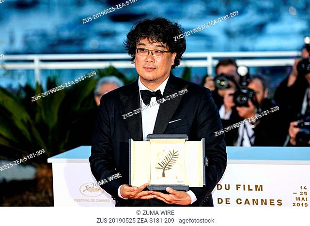 May 25, 2019 - Cannes, France - CANNES - MAY 25:  Bong Joon-Ho on LES LAUREÌATS DU 72e FESTIVAL DE CANNES Photocall during the 2019 Cannes Film Festival on May...