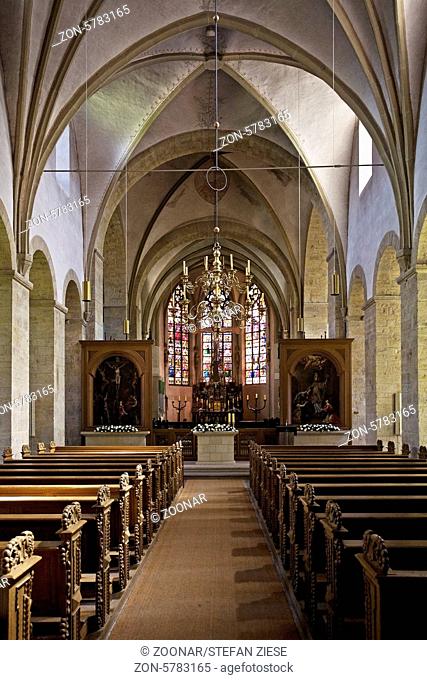 Im Zusammenhang mit dem Bau des ersten Praemonstratenserklosters auf deutschem Boden in Selm-Cappenberg 1122 wurde auch eine Kirche errichtet