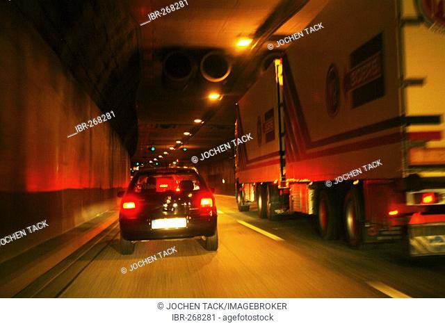 Car Tail Lights Through Tunnel Stock Photos And Images Agefotostock