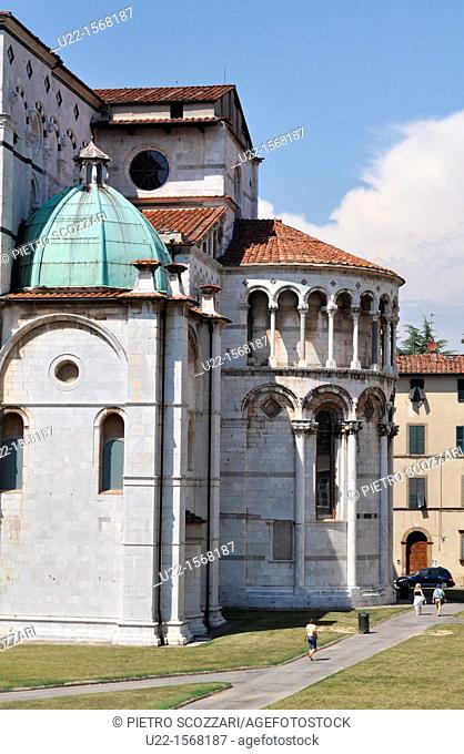 Lucca (Italy): the back of Cathedral of San Martino