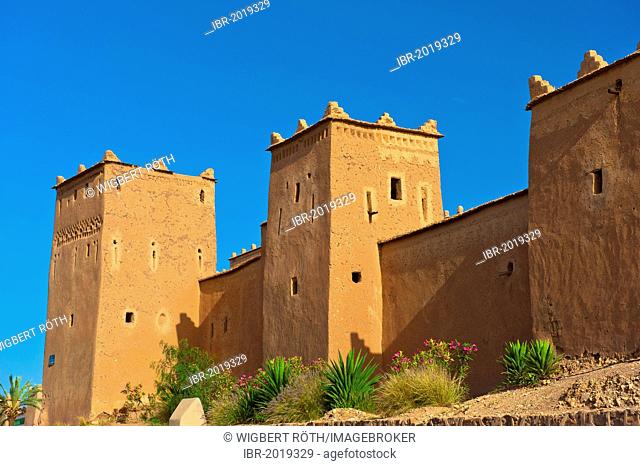 Towers and walls of the Taourirt Kasbah, mud fortress, residential Berber castle, Tighremt, Ouarzazate, South Morocco, Morocco, Africa