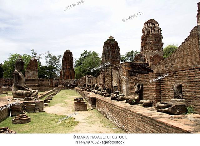Ayutthaya, Wat Mahathat ruins. Thailand, Asia