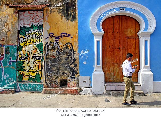 graffiti and door, Getsemaní district, Cartagena de Indias, Colombia