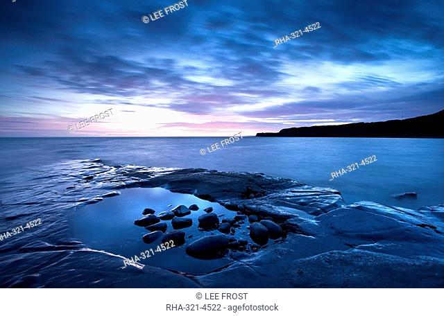 Kimmeridge Bay at dusk, Perbeck District, Dorset, England, United Kingdom, Europe