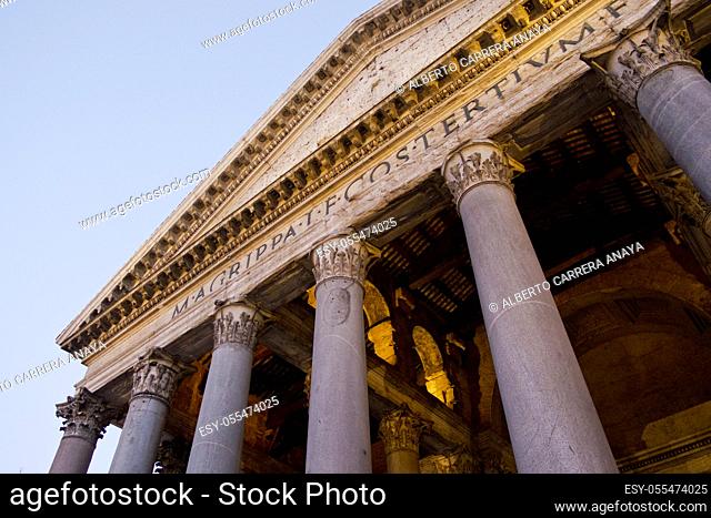 Agrippa's Pantheon, Piazza della Rotonda, Santa María Rotonda, Rome, Lazio, Italy, Europe