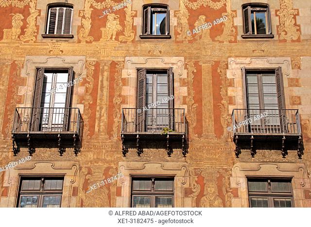 balconies and paintings sgrafiato on the wall, Casa del Gremi dels Velers, 1758, architect Joan Garrido, Barcelona, Catalonia, Spain