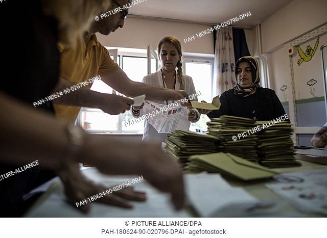 Ballots are being counted after polls closed for the 2018 Turkish snap twin elections at a polling station in Istanbul, Turkey, 24 June 2018