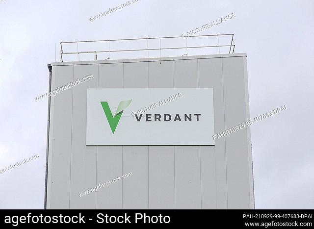 24 September 2021, Saxony-Anhalt, Genthin: ""Verdant"" is written on the façade of a production plant in the Genthin Chemical Park