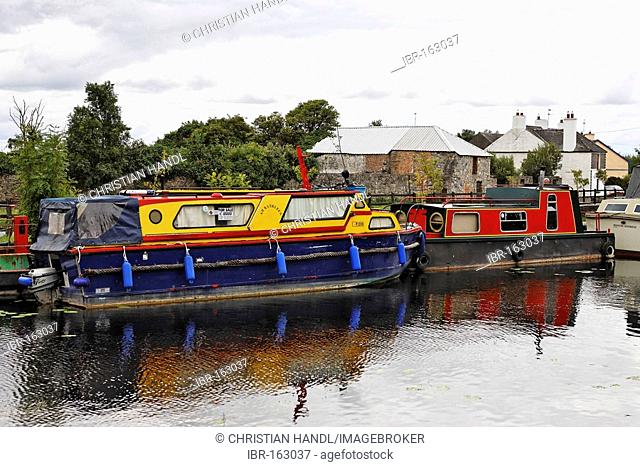 Houseboats on the river Shannon, Ireland