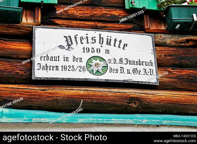 pfeishütte, 1950 m goetheweg, excursion destination via innsbruck can also be reached via scharnitz, gleirschtal, samertal, karwendel nature park
