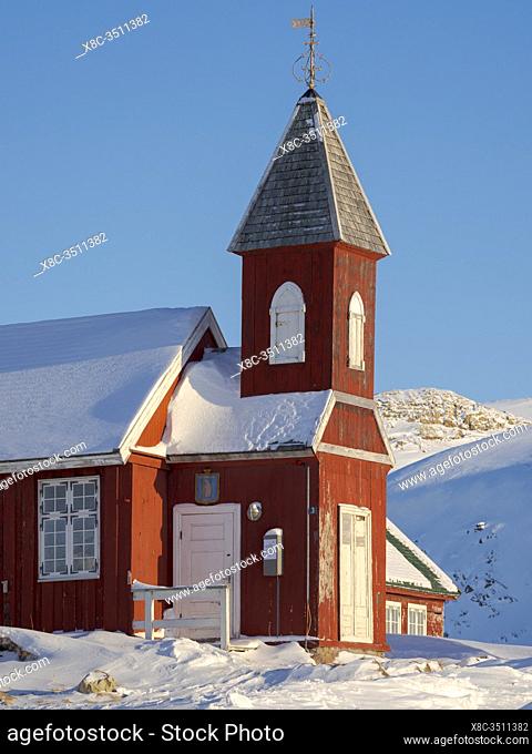 Museum and church located in buildings dating back to the founding of the colony. Winter in the town of Upernavik in the north of Greenland at the shore of...