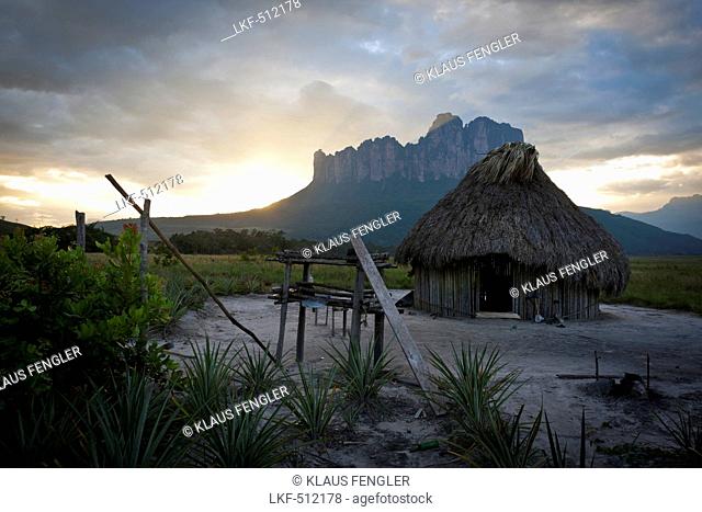 Village hut on Acopan Tepui, Macizo de Chimanta, Acopan Tepui, Venezuela