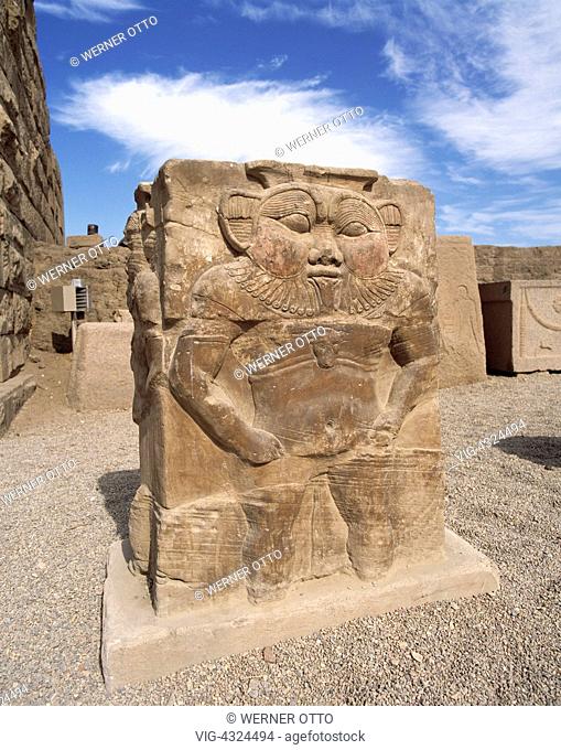 Aegypten, ET-Dendera, Oberaegypten, Hathor-Tempel, Bes, Gott Bes-Statue, Skulptur ET-Dendera, Egypt, Hathor Temple, Bes, God Bes statue, sculpture - Dendera