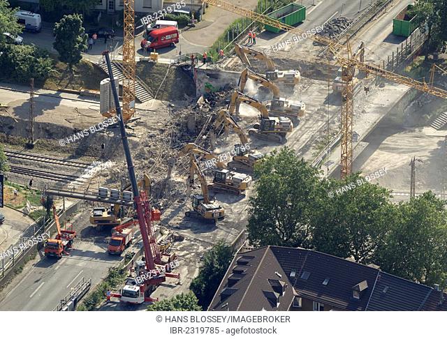 Aerial view, 8 demolition crawler excavators working on the demolition of the A40 motorway bridge, Hohenburgstrasse street, full closure of road, Essen