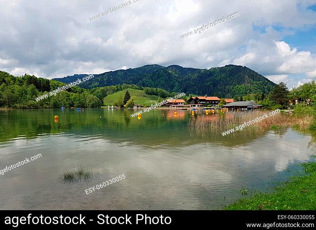 Schliersee ist ein wunderschoener See in Oberbayern in der Gemeinde Miesbach. Er liegt im Voralpengebiet. The Schliersee is a beautiful lake in Upper Bavaria in...