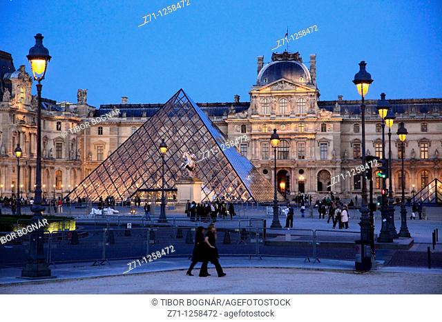 France, Paris, Louvre, palace, museum, Pyramide