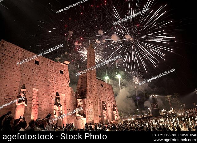 25 November 2021, Egypt, Luxor: Fireworks illuminate the sky during the grand reopening ceremony of the Avenue of Sphinxes