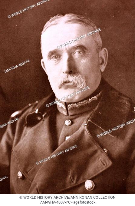 Portrait photograph of the John French, the first Earl of Ypres. Lived between 28 September 1852 – 22 May 1925. A cavalry commander in the Second Boer War