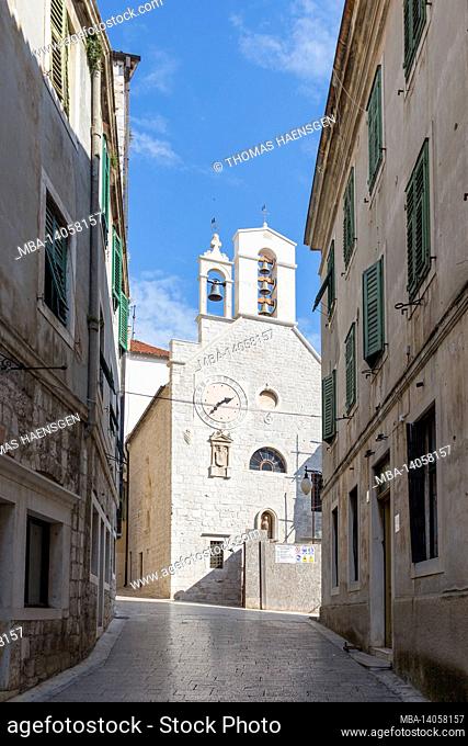 old center of sibenik near st james cathedral in sibenik, unesco world heritage site in croatia - filming location for game of thrones (iron bank)