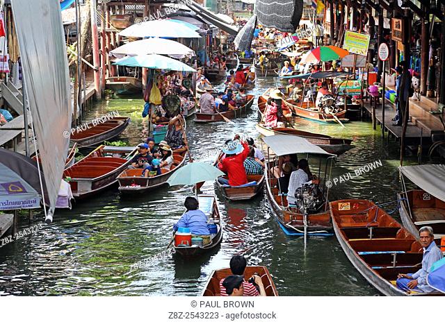 Damnoen Saduak Floating Market, Ratchaburi near Bangkok, Thailand