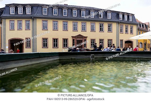 11 May 2018, Germany, Weimar: The house of Johann Wolfgang von Goethe at the Frauenplan. Goethe lived in the baroque house for nearly 50 years
