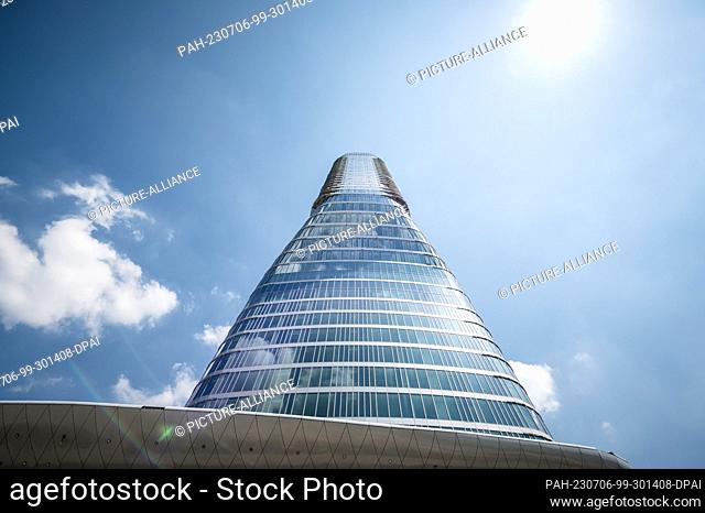SYMBOL - 05 July 2023, Serbia, Belgrad: Exterior view of Belgrade Tower under blue sky and sunshine. Photo: Silas Stein/dpa. - Belgrad/Serbia