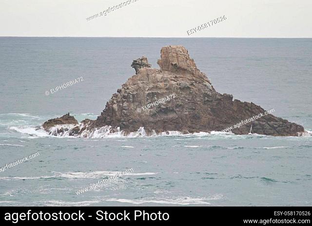 Lion's Head Rock in Sandfly Bay. Sandfly Bay Wildlife Refuge. Otago Peninsula. Otago. South Island. New Zealand