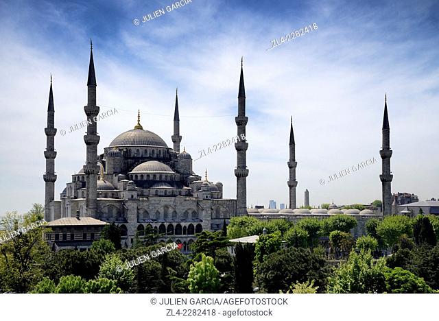 Blue Mosque (Sultanahmet Camii). Turkey, Istanbul, Sultanahmet district
