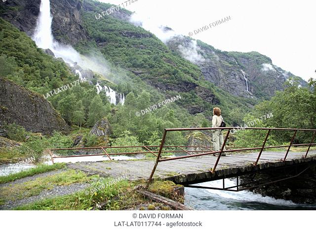 Flam is a village at the inner end of the Aurlandsfjord, an arm of the Sognefjord. The deep valley is a very popular tourist destination