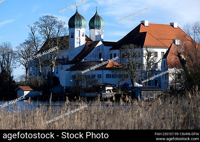 07 January 2023, Bavaria, Seeon-Seebruck: Seeon Monastery can be seen during the winter retreat of the CSU parliamentary group in the Bundestag