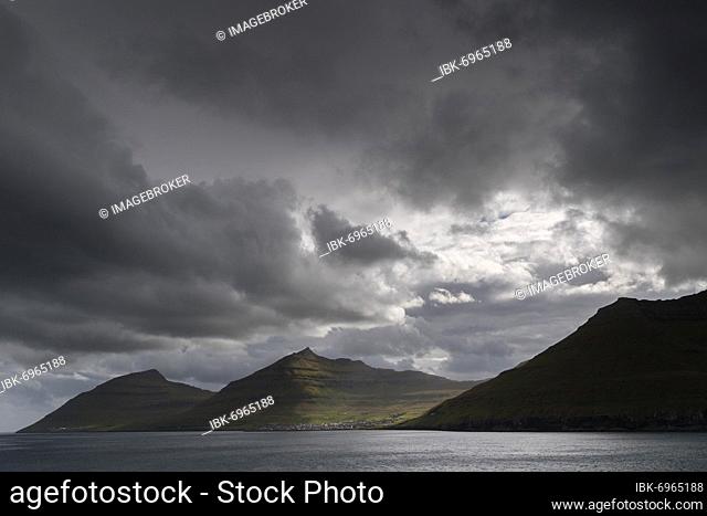 Eysturoy Island, Djúpini, Faroe Islands, Denmark, Europe