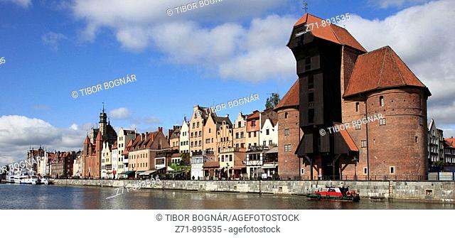 Poland, Gdansk, skyline, old medieval crane