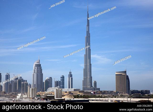 Skyline of Dubai City, with Burj Khalifa in Dubai completed at 818 meters. Photo: André Maslennikov