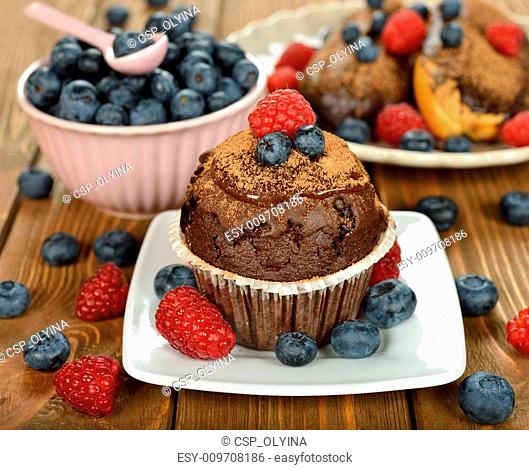 Chocolate muffin with berries