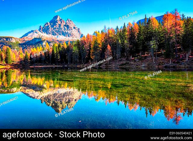 Stunning view of popular travel destination mountain lake Antorno in autumn. Location: Antorno lake, Dolomiti alps, Province of Belluno, Italy, Europe