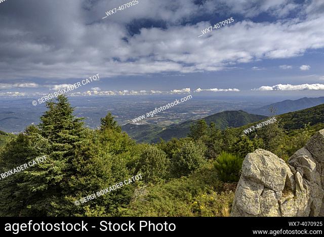Views towards the Roussillon Valley seen from Les Salines mountains (Alt EmpordÃ , Girona, Catalonia, Spain)