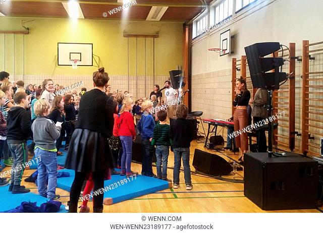 Medina talks to children at a Scandinavian school in Berlin. Afterwards she performs some songs at the school's gym. Featuring: Medina Where: Berlin