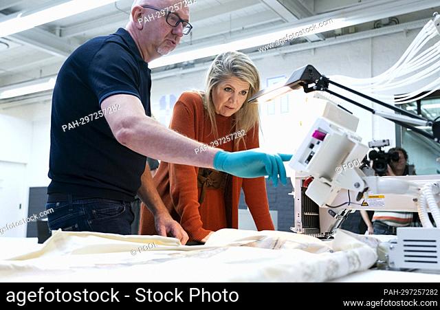 Queen Maxima of The Netherlands at the TextielMuseum in Tilburg, on June 30, 2022, for a workvisit in the context of the making process of the new curtains for...