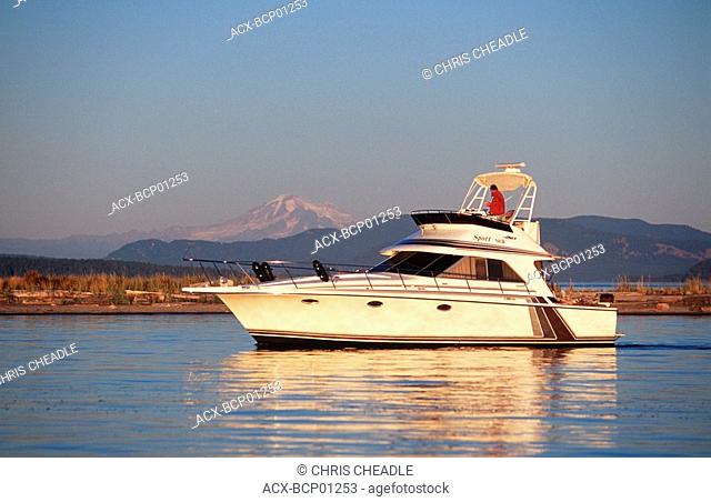Sidney Spit , Gulf Islands National Park, boats in anchorage, British Columbia, Canada