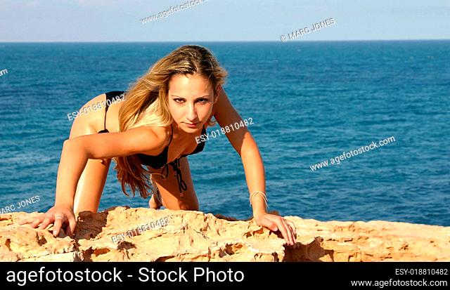 Eva on the rocks 4