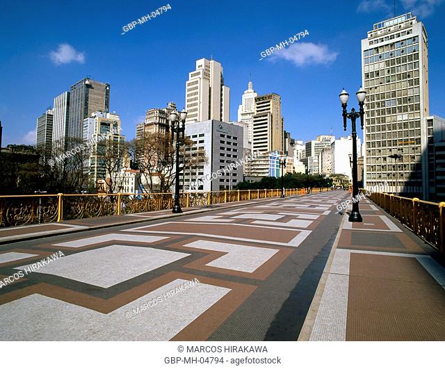 Bank of Brazil, Bank of Boston, Banespa Bank, Martinelli Building, Santa Ifigênia Viaduct, São Paulo, Brazil
