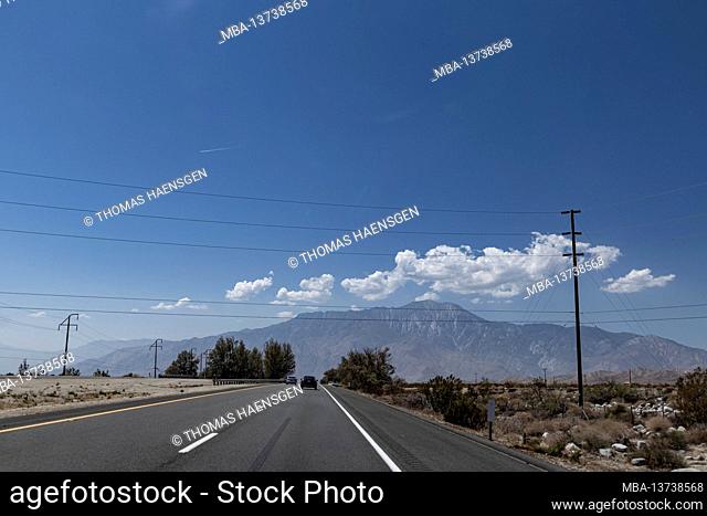 On the road / Highway in California - enjoying spectacular views. Exact position see below