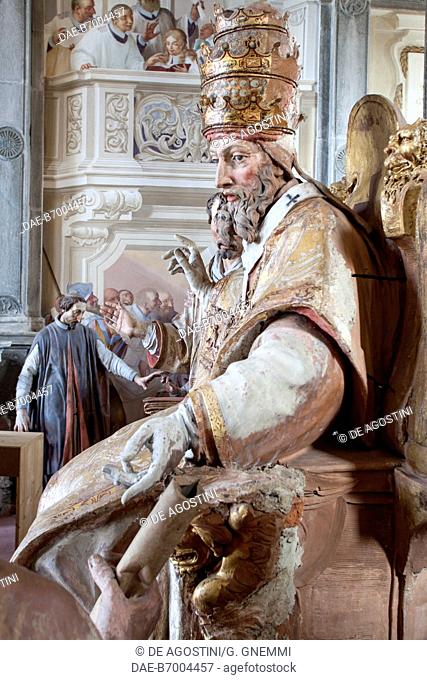 The Pope, detail of Saint Francis canonized by Pope Gregory IX, polychrome terracotta statue by Dionigi Bussola (1615-1687), 20th Chapel
