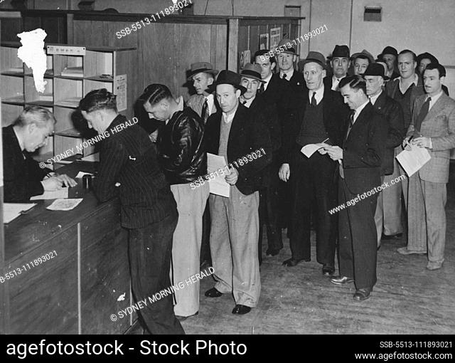 The scene today at Richmond when men who are out of work because of the foundries dispute filed ***** for unemployment benefits. November 22, 1946