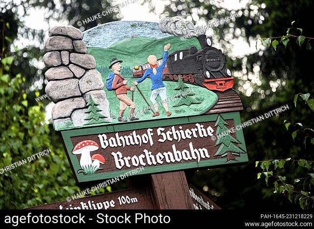 A wooden sign at the Harz national park in Schierke (Germany), 16 August 2020. - Wernigerode/Sachsen-Anhalt/Deutschland
