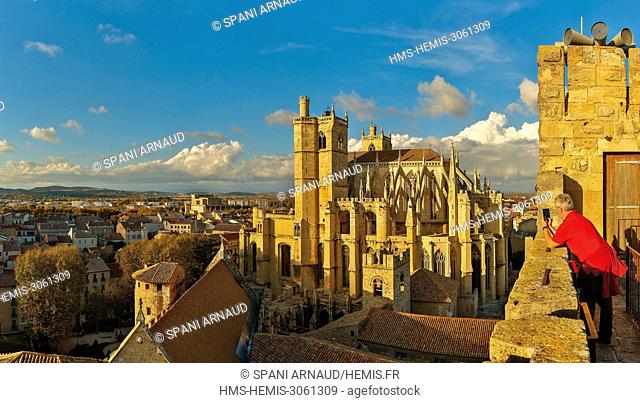 France, Aude, Narbonne, Saint Just and Saint Pasteur catedral, Cathedral view from the tower of the palace of the archbishops