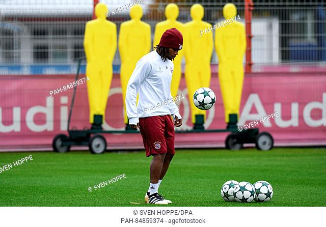 Bayern Munich's Renato Sanches pictured at a training session in Munich, Germany, 18 OCtober 2016. Bayern Munich face PSV Eindhoven in the group stage of the...