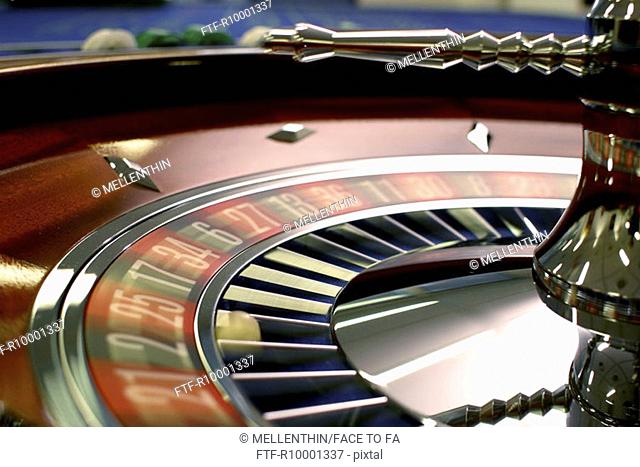 A moving roulette table